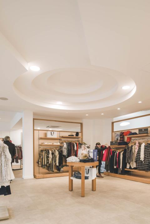 Megaman LEDs Brighten Up Benetton Store