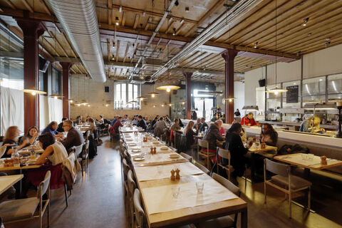 Megaman's LED GU10s Give a Cool Vibe to Caravan Restaurant